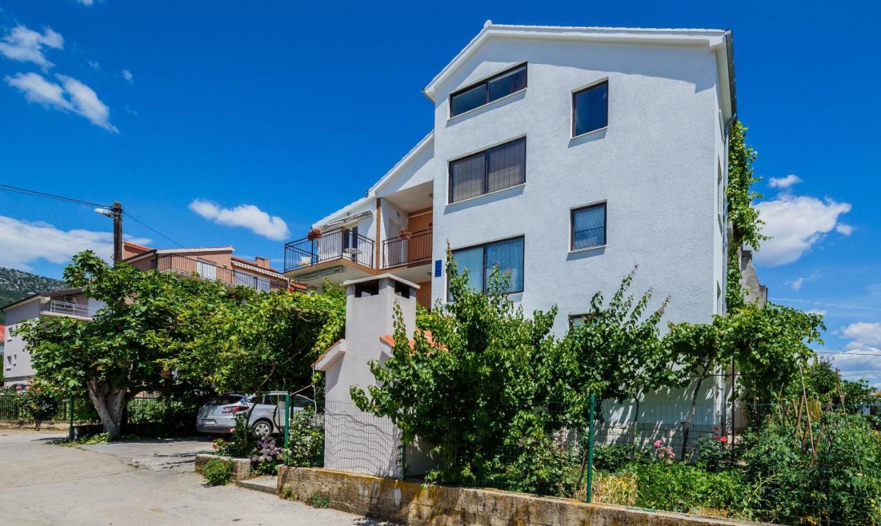 Apartments Mila Kaštela 外观 照片