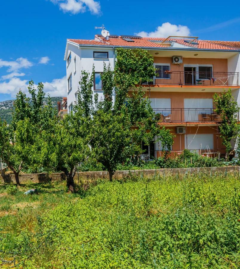 Apartments Mila Kaštela 外观 照片